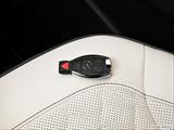 Key fob on driver's seat photo