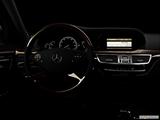  Centered wide dash shot photo