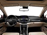  Dashboard, center console, gear shifter view photo