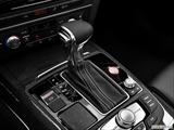 Gear shifter/center console photo