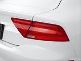  Passenger Side Taillight photo