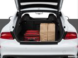  Trunk props photo