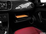  Glove box open photo