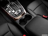  Cup holders photo