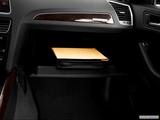  Glove box open photo