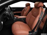  Front seats from Drivers Side photo