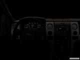  Centered wide dash shot photo