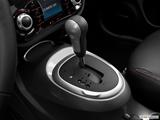  Gear shifter/center console photo