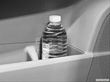  Cup holder prop (tertiary) photo