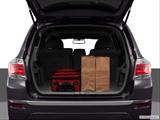  Trunk props photo