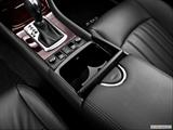  Cup holders photo