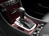  Gear shifter/center console photo