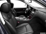  Passenger seat photo