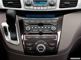 Stereo controls photo