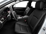  Front seats from Drivers Side photo