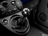  Gear shifter/center console photo