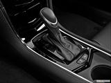  Gear shifter/center console photo
