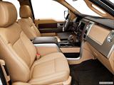  Passenger seat photo