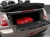  Trunk props photo