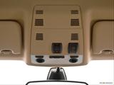  Courtesy lamps/ceiling controls photo