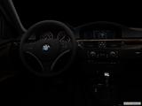  Centered wide dash shot photo