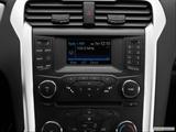  Stereo controls photo