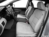  Front seats from Drivers Side photo