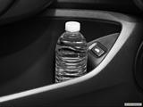  Cup holder prop (tertiary) photo