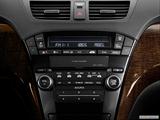 Stereo controls photo