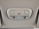  Courtesy lamps/ceiling controls photo