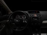  Centered wide dash shot photo