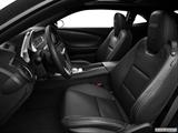  Front seats from Drivers Side photo