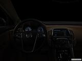  Centered wide dash shot photo