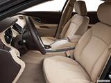 Front seats from Drivers Side photo