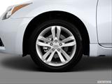  Front Drivers side wheel at profile photo