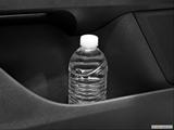  Cup holder prop (tertiary) photo