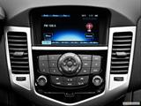  Stereo controls photo