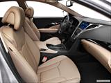  Passenger seat photo