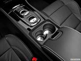  Cup holders photo