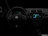  Centered wide dash shot photo