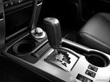  Gear shifter/center console photo