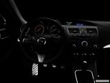  Centered wide dash shot photo