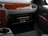  Glove box open photo