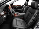  Front seats from Drivers Side photo