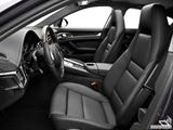  Front seats from Drivers Side photo