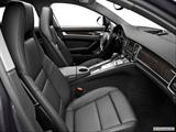  Passenger seat photo