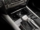  Cup holders photo