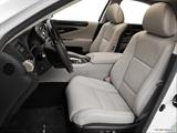  Front seats from Drivers Side photo