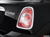 Passenger Side Taillight photo