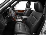  Front seats from Drivers Side photo